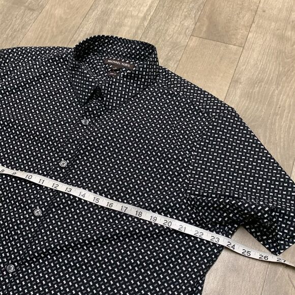 Mens Michael Kors All Over Print Slim Fit Button Down Shortsleeve Casual Shirt - Picture 8 of 8